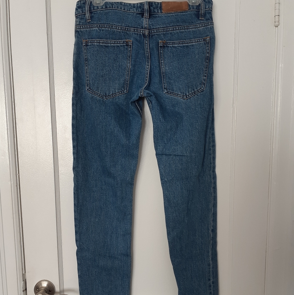 Button Fly Mom Jeans - Picture 2 of 3